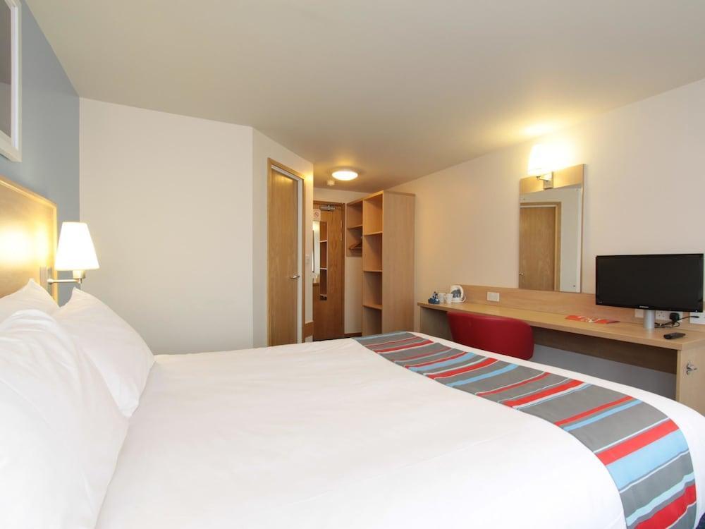 Travelodge Croydon Central エクステリア 写真