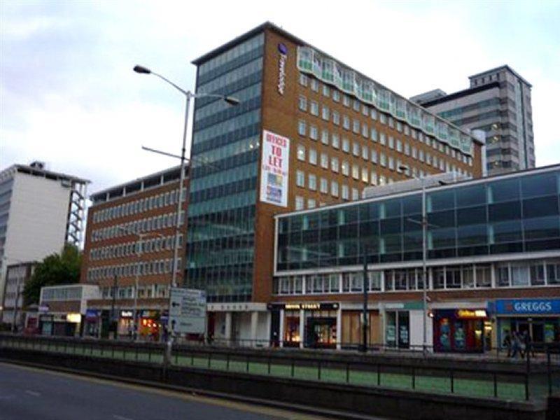 Travelodge Croydon Central エクステリア 写真