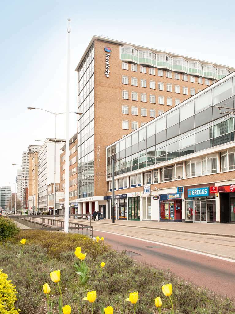 Travelodge Croydon Central エクステリア 写真