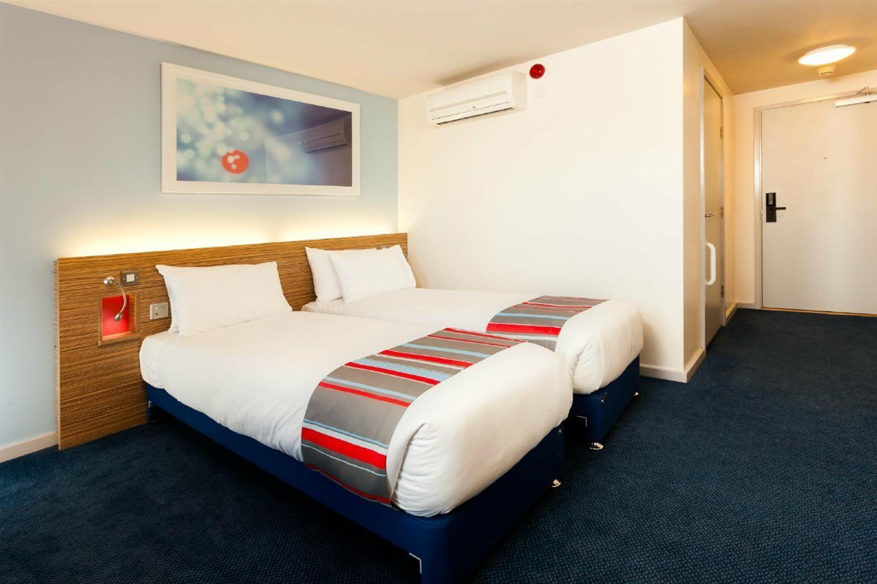 Travelodge Croydon Central エクステリア 写真